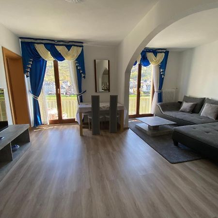 קוכם Holiday Apartment Mit Moselblick Im Moselhaus מראה חיצוני תמונה