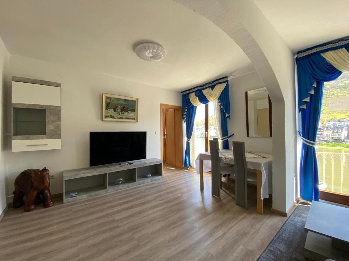 קוכם Holiday Apartment Mit Moselblick Im Moselhaus מראה חיצוני תמונה